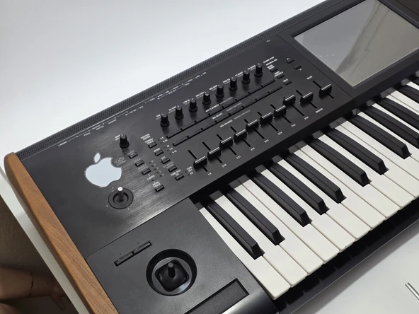 Korg Kronos 2 61 Tuşlu Workstation Klavye 2. El - Resim 8