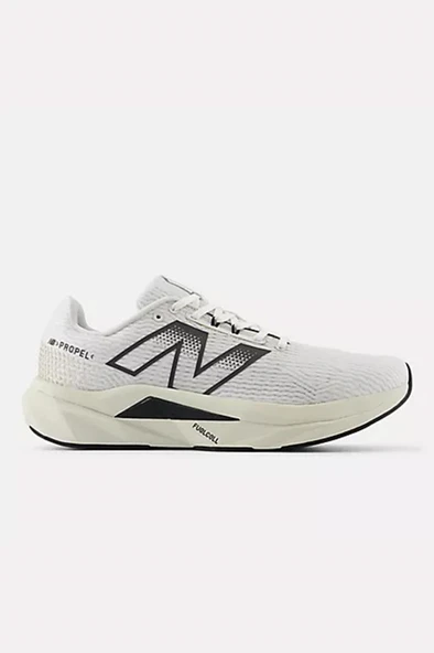 New Balance MFCPRCW5 Beyaz Erkek Spor Ayakkabı