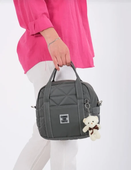 GRİ KADIN KAPİTONE KOL VE OMUZ ÇANASI AYICIK ANAHTARLIK HEDİYELİ ürün görseli 1