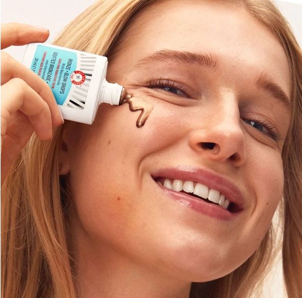 First Aid Beauty Bronze + Glow Drop - Niasinamidli Bronzlaştırıcı + Işıltı Verici Damlalar 30 ml - 2
