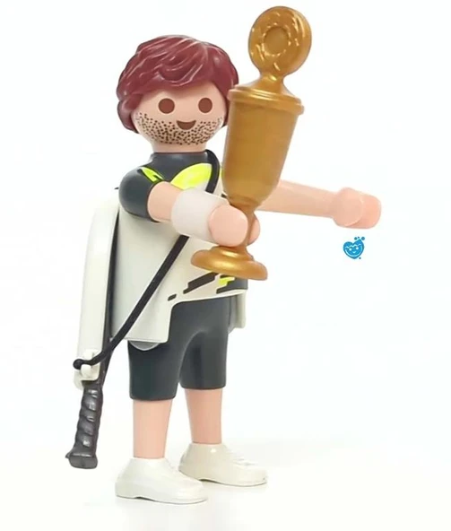 Playmobil Figures 70939 Series 24 - Tennis Cbricksatis70939_3hampion