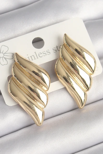 Pirinç Gold Renk 3 Sıralı Dalgalı Model Kadın Küpe - TJ-BKP10250