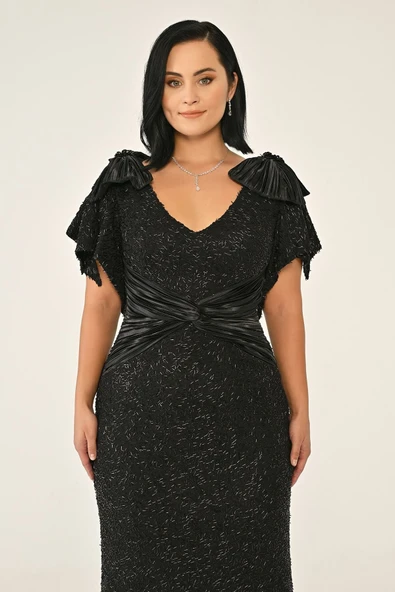 V Yaka Omuz Aksesuarlı Boncuklu Kumaş Uzun Abiye Elbise Alfa Beta - 5