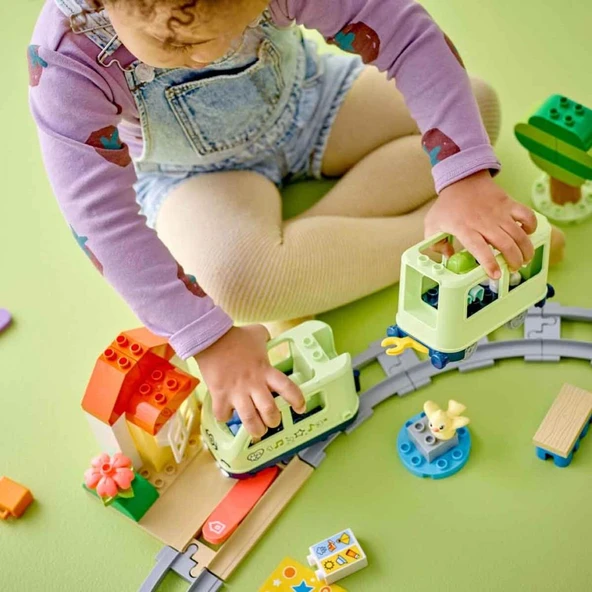 LEGO® DUPLO İnteraktif Macera Treni 10427 - 7