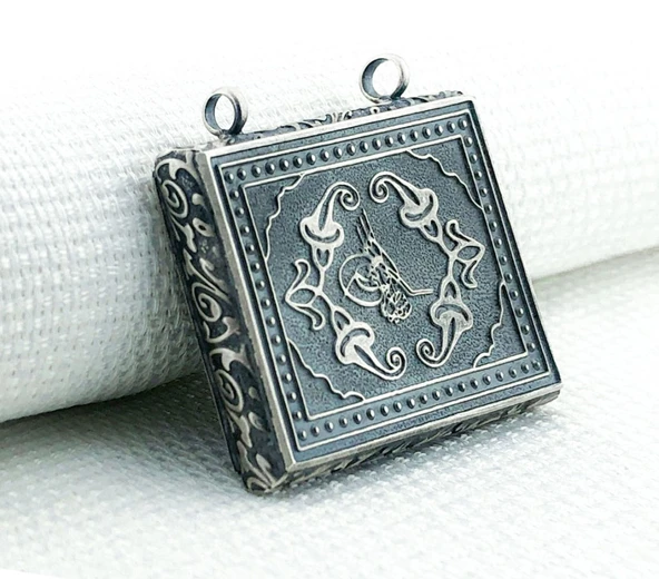 925 Ayar Gümüş Osmanlı Tuğralı Muska Kabı Kolye Ucu ürün görseli