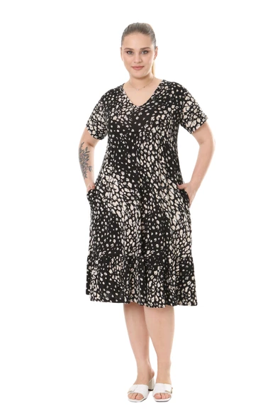 Melsay Butik Siyah Göğüsten Robalı V Yaka Kısa Kollu Çakıltaşı Desen Cepli Elbise - Resim 3