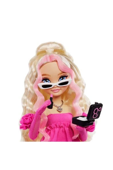 Barbie Dream Besties Barbie Malibu Bebek ve Aksesuarları HYC21 - 4