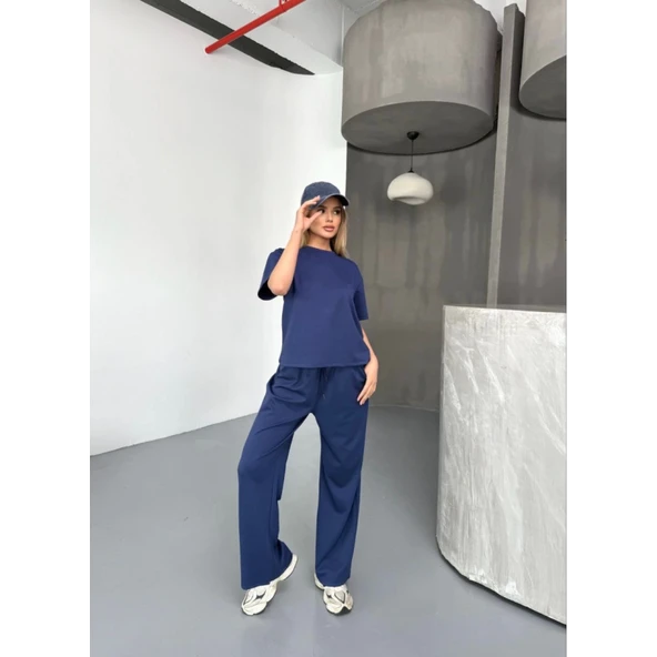 Lucky Life Kadın Yumuşak Dokulu Kumaş Kısa Kollu Bluz Rahat Pantalon Ikili Takım- Lacivert - 2