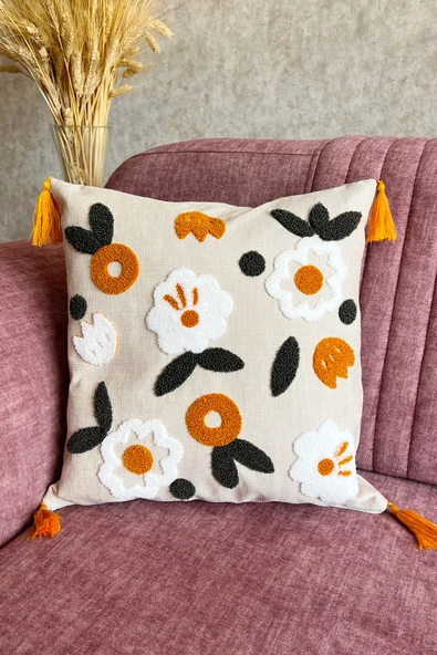 Keten Kumaş Nakışlı Püsküllü Kırlent Kılıfı Punch