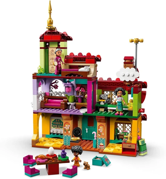 LEGO 43202 Disney Princess Madrigal Evi - 3