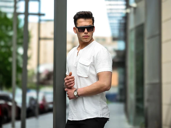 V Yaka Cep Detaylı Fit Gömlek - Beyaz - Resim 5