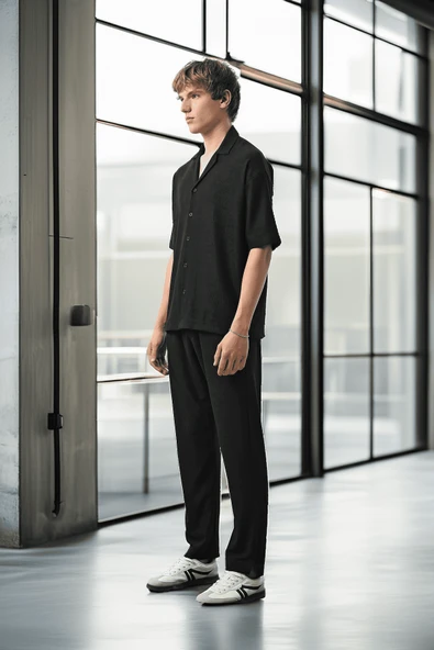 Apaş Yaka Kısa Kol Dokulu Erkek Gömlek - Siyah - 3