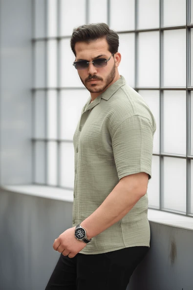 Yarım Oversize Apaş Yaka Kısa Kol Müslin Kumaş Erkek Gömlek - Haki - Resim 3
