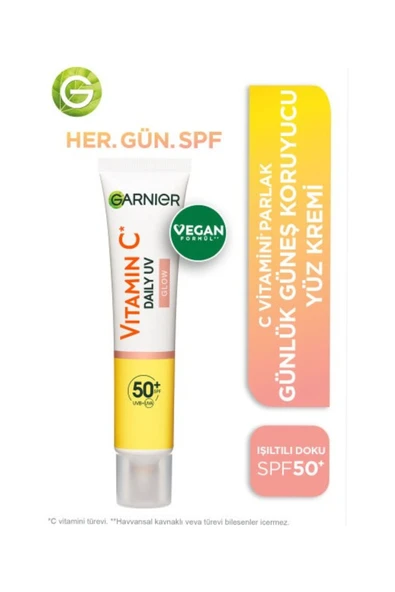 GARNİER C Vitamini Parlak Günlük Güneş Koruyucu Fluid Yüz Kremi Işıltılı Doku SPF50+ 40ml