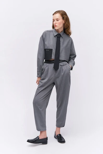 Beli Yazı Detaylı Jogger Pantolon Gri - 9