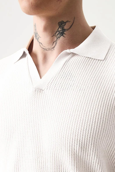 Örme Desenli Viskon Polo Yaka Triko Erkek T-Shirt - Ekru ürün görseli 1