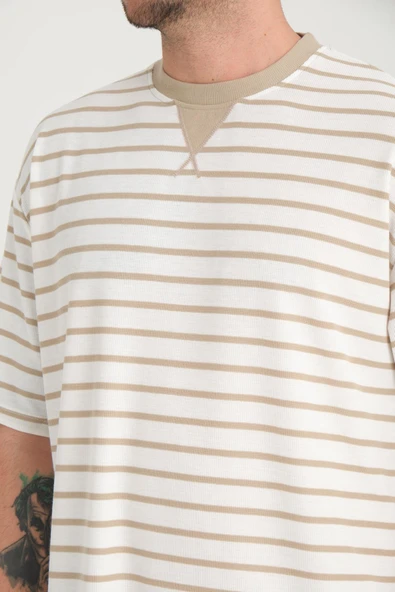 Zarf Yaka Detaylı Çizgili Oversize T-Shirt - Kum Beji - 2