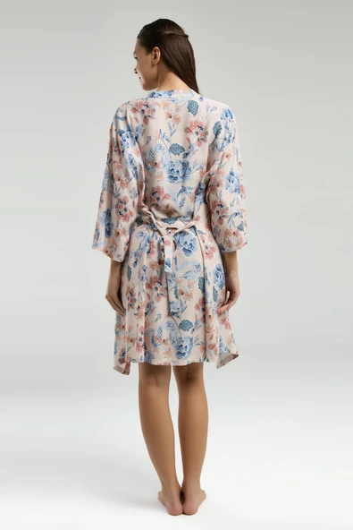 Arnetta Kadın 3'lü Sabahlıklı Dantel Büstiyerli Şort Pijama Takım - 5