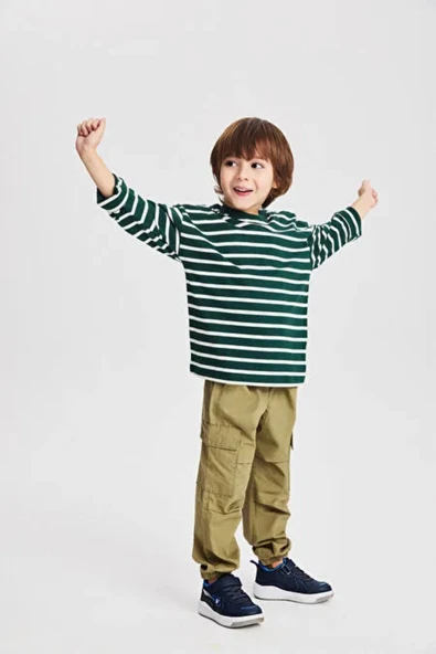 Vicco Disnew Çocuk Cırtlı Işıklı Sneaker Ayakkabı 220.25Y.111 - Resim 12