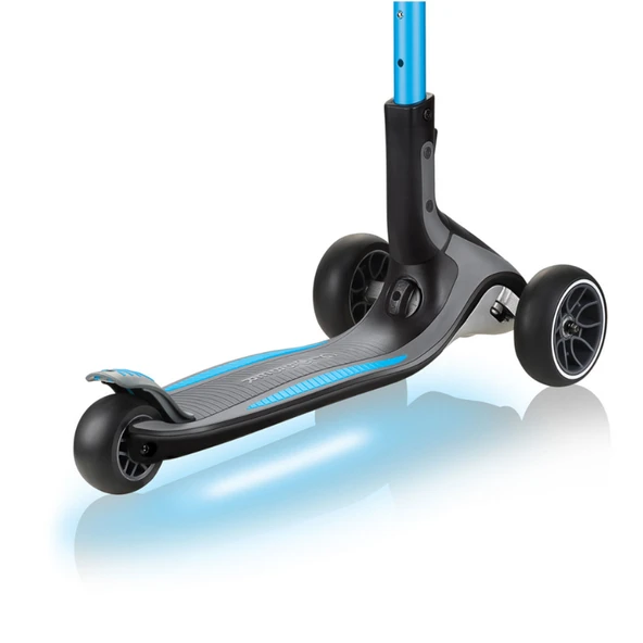 Globber Ultimum Işıklı Scooter - Mavi - 6
