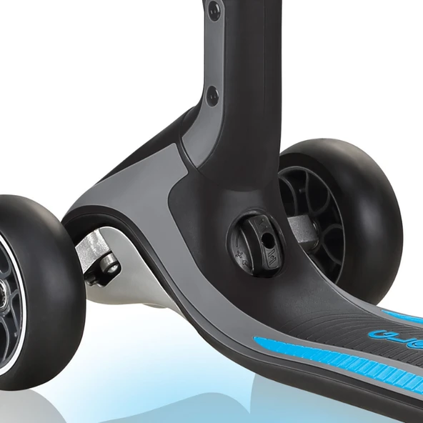 Globber Ultimum Işıklı Scooter - Mavi - 7