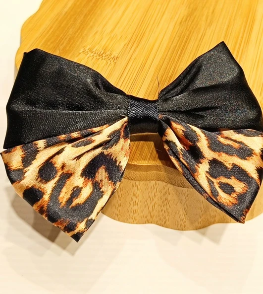 Monalisa Home Lüks Gösterişli Leopar Figürlü Fiyonk Klips Toka ürün görseli