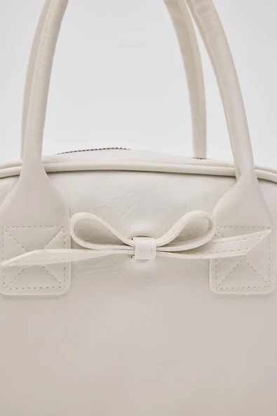 Kurdele Detaylı Deri El ve Omuz Çantası - 3