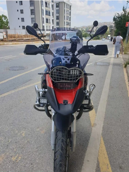 Motocam Bmw R 1200 Gs Siperlik Ön Cam 2004 2012 Model 40cm Açıkfüme Renkli 4mm Orta Boylu Cam