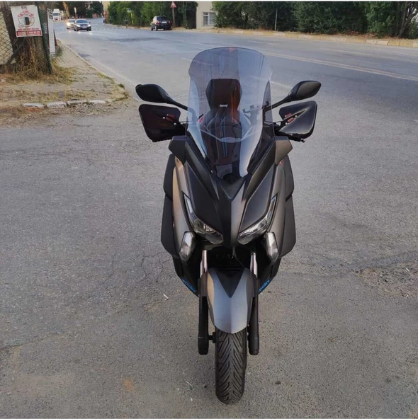 Motocam Yamaha Xmax Siperlik Ön Cam 2014 2017 Model 58cm Açıkfüme Renkli 4mm