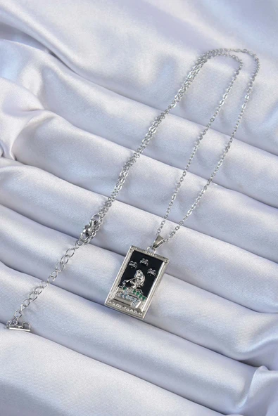 316L Çelik Zincir Gümüş Renk Zirkon Taşlı Siyah Mineli Kız Figürlü Tarot Kolye - TJ-BKO9228 - Resim 2