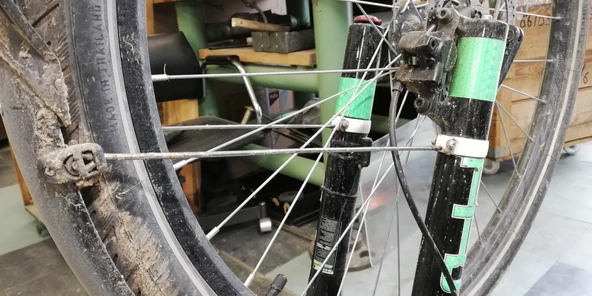 Byr3D Bisikletin Ön Çamurluğunu Takmak Için Kelepçe. 3D850181 Sadece Plastik Aparattır - Resim 3