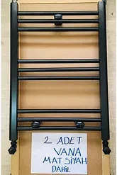 EURASİA 500X700 (9) BORULU SİYAH HAVLUPAN + 2 ADET SİYAH RADYATÖR VANASI ürün görseli 1