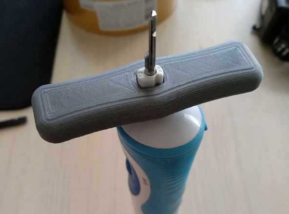 Byr3D   Fırça Anahtarı 3D799769 Sadece Plastik Aparattır
