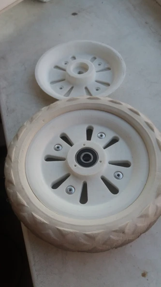 Byr3D Kravchukka'nın Tekerleği. Tekerlekli Çanta 3D847043 Sadece Plastik Aparattır
