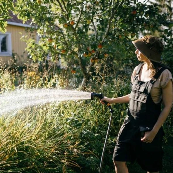 Fiskars 1070836 Solid Fonksiyonlu Sert Püskürtme Tabancası - Resim 3