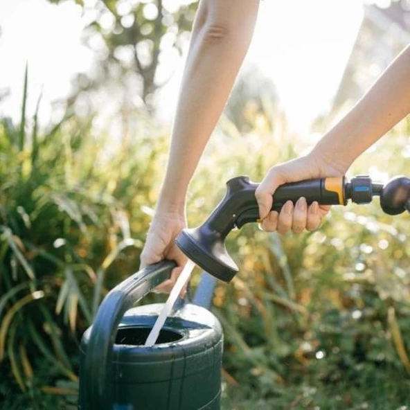 Fiskars 1070836 Solid Fonksiyonlu Sert Püskürtme Tabancası - Resim 4