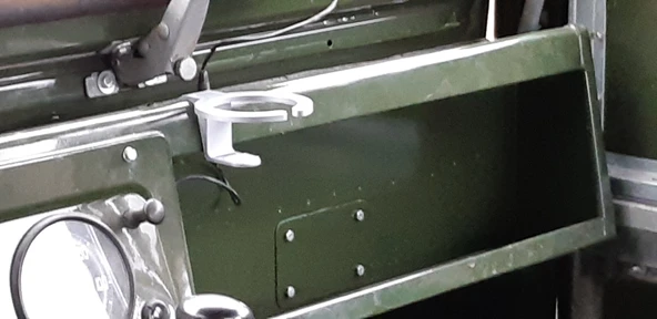 Byr3D Land Rover Seri I Ve Ii Kutu Tutucusu T3337714 Sadece Plastik Aparattır