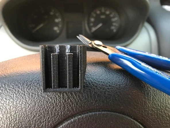 Byr3D Renault Trafic Kamera Tutucusu T4553587 Sadece Plastik Aparattır - 3