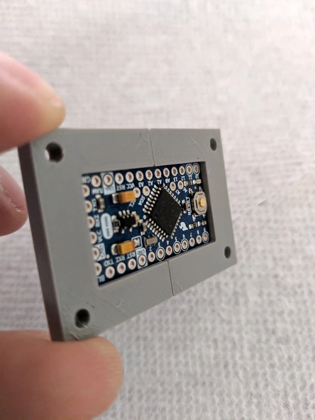 Byr3D Arduino Pro Mini Tutucu T3562158 Sadece Plastik Aparattır - 2