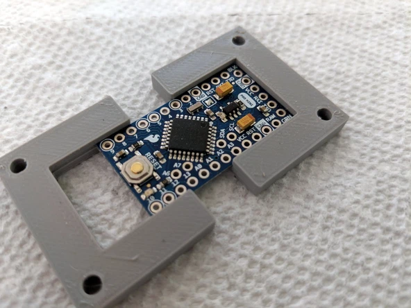Byr3D Arduino Pro Mini Tutucu T3562158 Sadece Plastik Aparattır - 1