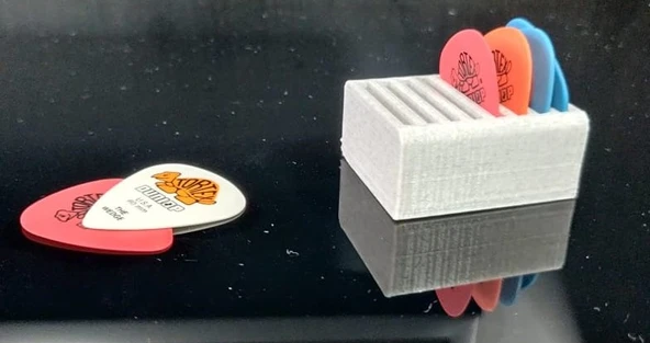 Byr3D Gitar Pena Tutucusu T4668437 Sadece Plastik Aparattır ürün görseli 1