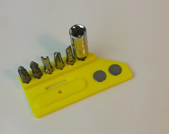 Byr3D Dewalt Uç Tutucu Adaptörü Aparat T4646390 Sadece Plastik Aparattır ürün görseli 1