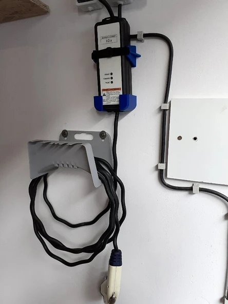 Byr3D Peugeot Ion / Citroen C-Zero / Mitsubishi I-Miev Evse Tutucu T4769315 Sadece Plastik Aparattır - 4