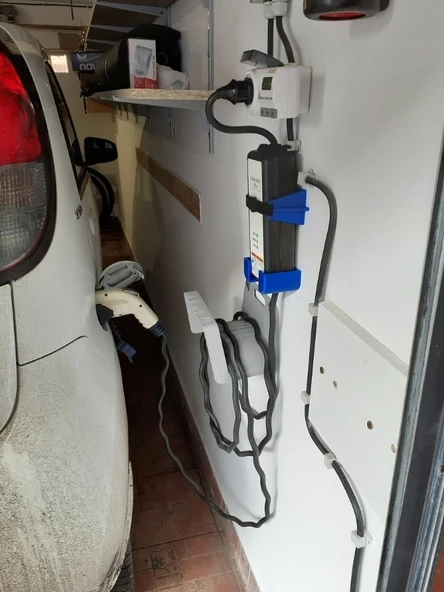 Byr3D Peugeot Ion / Citroen C-Zero / Mitsubishi I-Miev Evse Tutucu T4769315 Sadece Plastik Aparattır