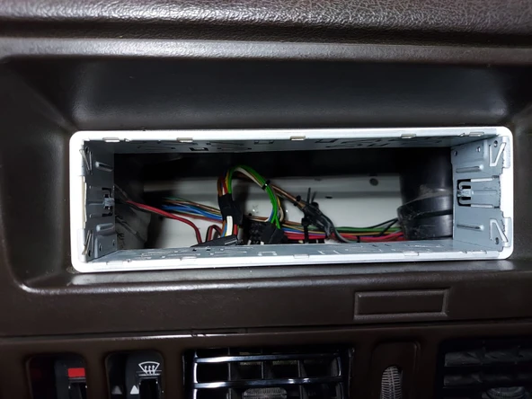 Byr3D Opel Corsa A / Vauxhall Nova Için Radyo Çerçevesi T5462435 Sadece Plastik Aparattır - Resim 5