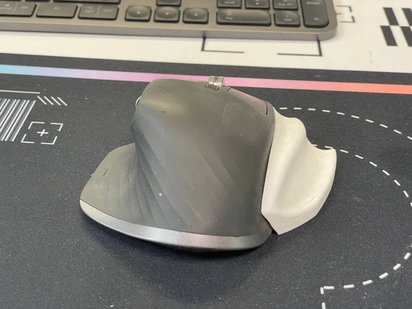 Byr3D  Mx Master Parmak Dayanağı T4283030 Sadece Plastik Aparattır - Resim 3