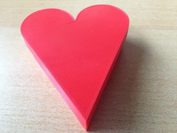 Byr3D Kalp Şeklinde Kutu T4948894 Sadece Plastik Aparattır - Resim 4