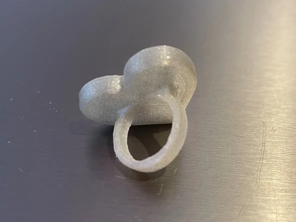 Byr3D Çocuk Kalpli Yüzük T5864605 Sadece Plastik Aparattır - 1