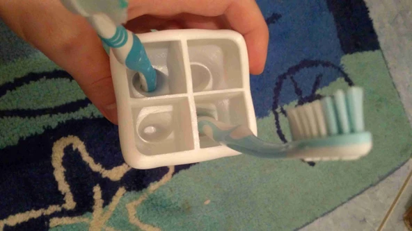 Byr3D Diş Şeklinde Diş Fırçası Tutucusu T5781185 Sadece Plastik Aparattır - 4