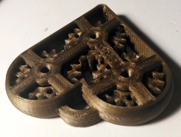 Byr3D Dişli Kalp Kolye T3901458 Sadece Plastik Aparattır